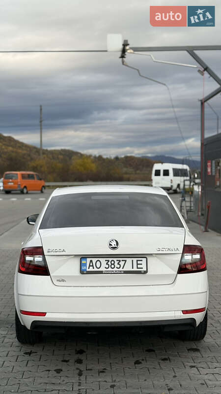 Лифтбек Skoda Octavia 2017 в Хусте фото 19 Лифтбек Skoda Octavia 2017 в Хусте