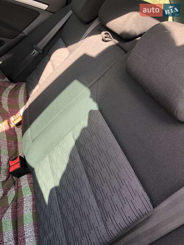 Универсал Skoda Octavia 2012 в Мироновке