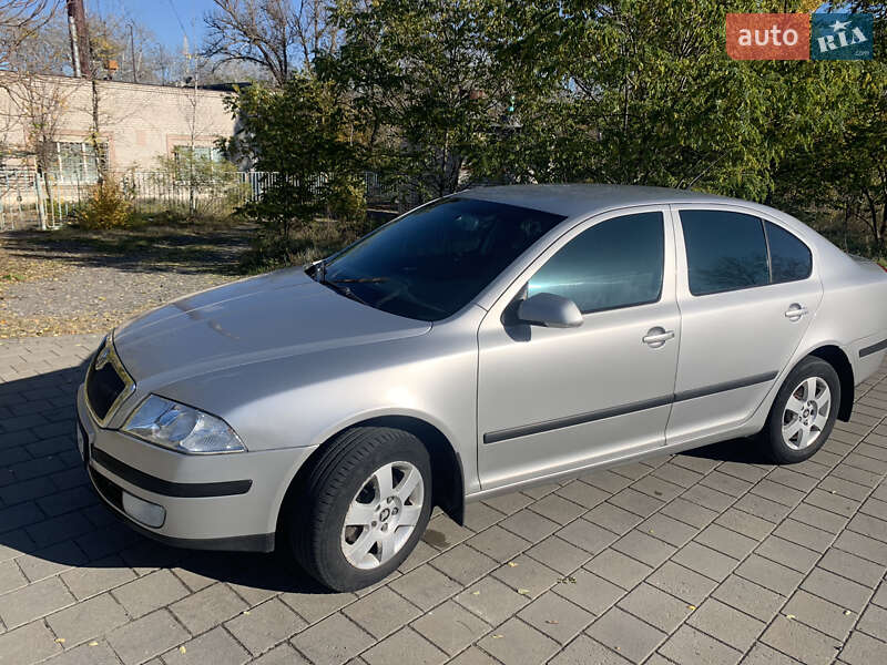 Лифтбек Skoda Octavia 2008 в Кременчуге
