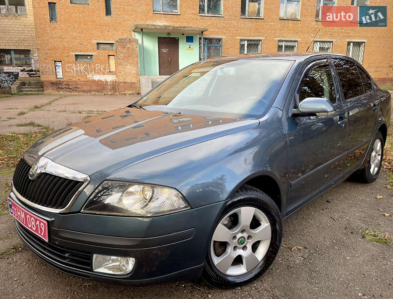 Лифтбек Skoda Octavia 2006 в Нежине фото Лифтбек Skoda Octavia 2006 в Нежине