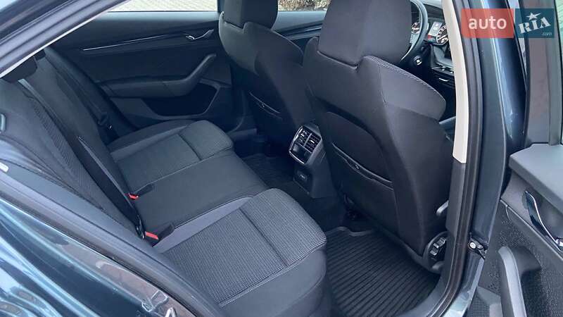 Лифтбек Skoda Octavia 2021 в Хмельницком