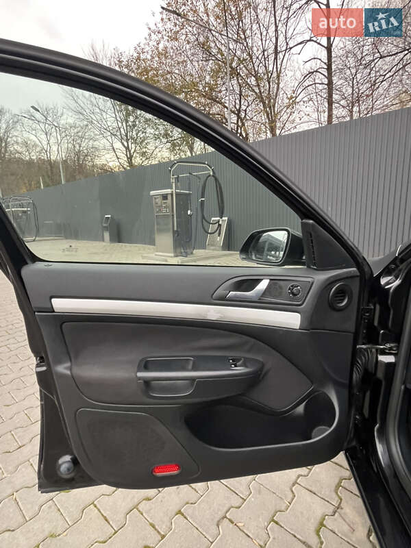 Универсал Skoda Octavia 2005 в Дрогобыче