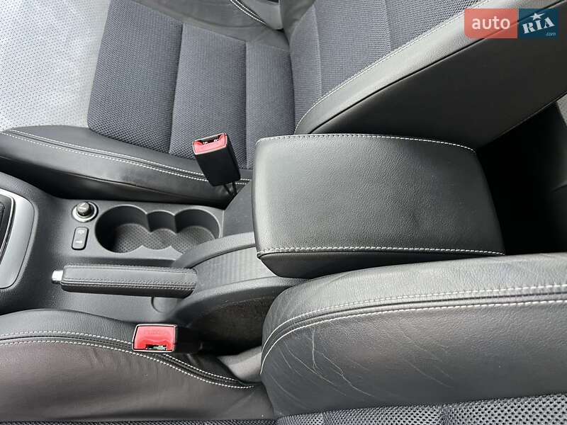 Универсал Skoda Octavia 2010 в Луцке