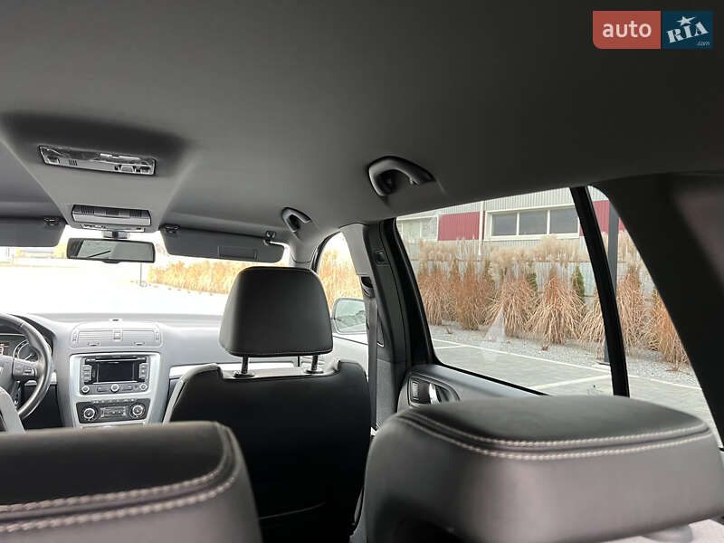 Универсал Skoda Octavia 2010 в Луцке