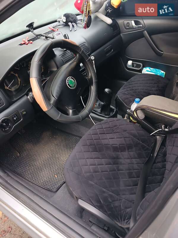 Ліфтбек Skoda Octavia 2001 в Василькові