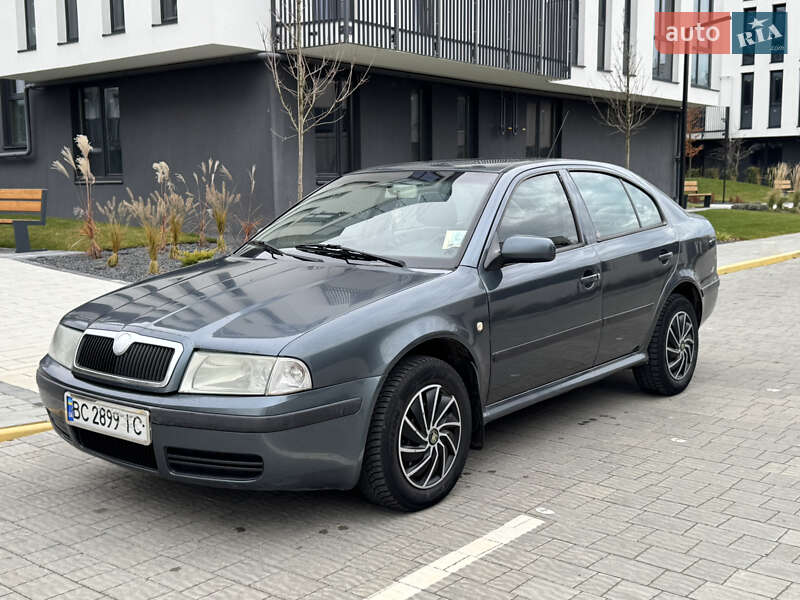 Лифтбек Skoda Octavia 2004 в Львове фото 2 Лифтбек Skoda Octavia 2004 в Львове