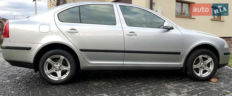 Лифтбек Skoda Octavia 2008 в Тернополе