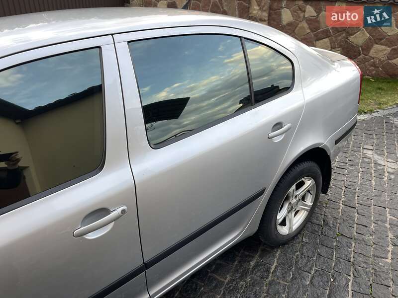 Лифтбек Skoda Octavia 2008 в Тернополе