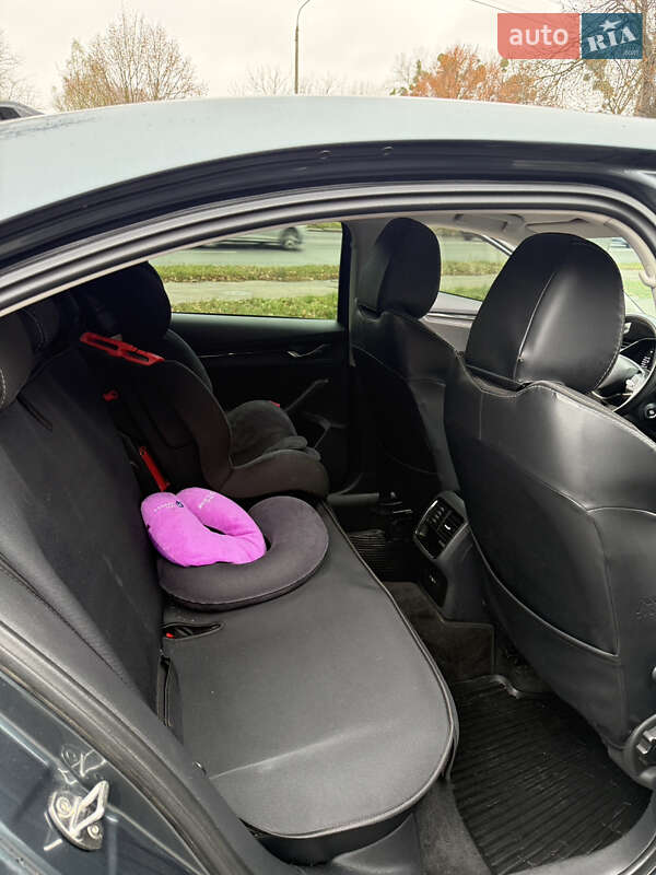 Лифтбек Skoda Octavia 2020 в Хмельницком