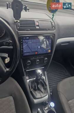 Ліфтбек Skoda Octavia 2009 в Городку