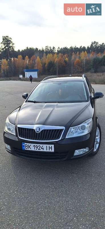Универсал Skoda Octavia 2009 в Киеве фото 2 Универсал Skoda Octavia 2009 в Киеве
