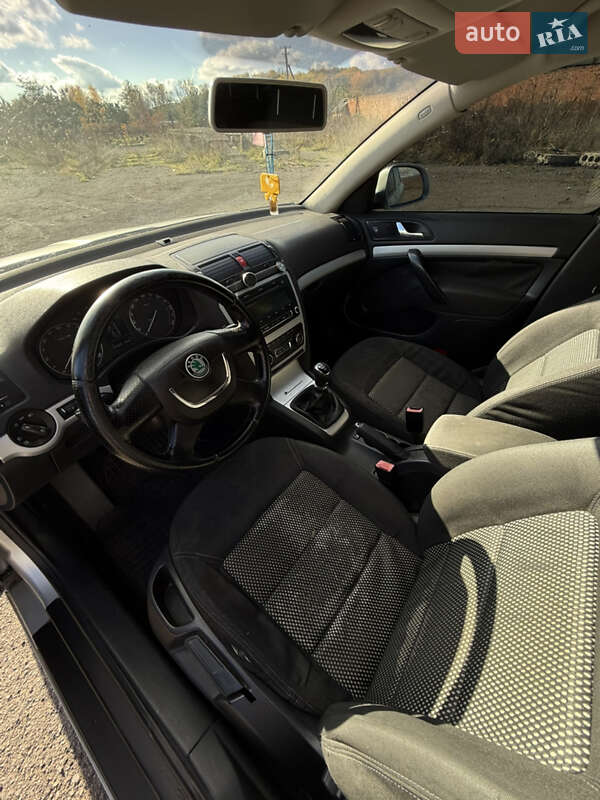 Универсал Skoda Octavia 2008 в Ужгороде фото 8 Универсал Skoda Octavia 2008 в Ужгороде