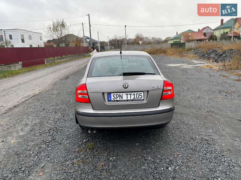 Ліфтбек Skoda Octavia 2006 в Києві