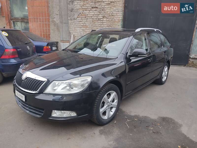 Универсал Skoda Octavia 2009 в Киеве фото 4 Универсал Skoda Octavia 2009 в Киеве