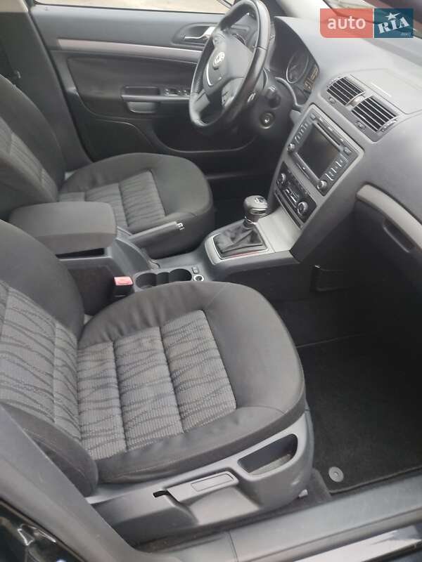 Универсал Skoda Octavia 2009 в Киеве фото 14 Универсал Skoda Octavia 2009 в Киеве
