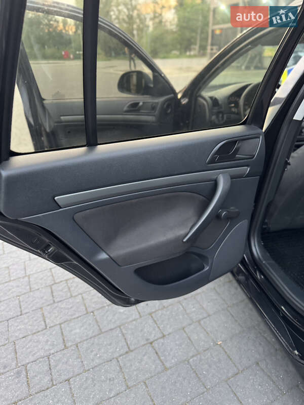 Универсал Skoda Octavia 2011 в Надворной фото 36 Универсал Skoda Octavia 2011 в Надворной