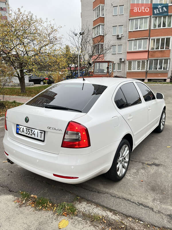Лифтбек Skoda Octavia 2012 в Киеве