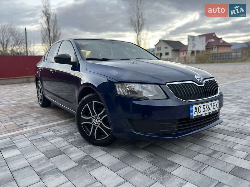 Лифтбек Skoda Octavia 2013 в Тячеве