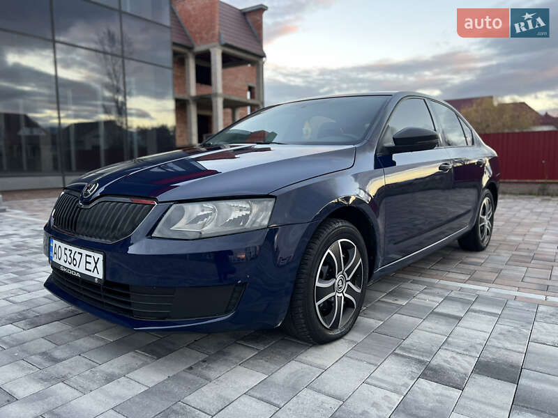 Лифтбек Skoda Octavia 2013 в Тячеве