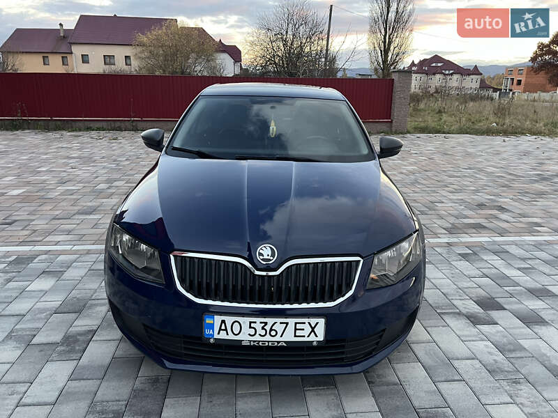 Лифтбек Skoda Octavia 2013 в Тячеве