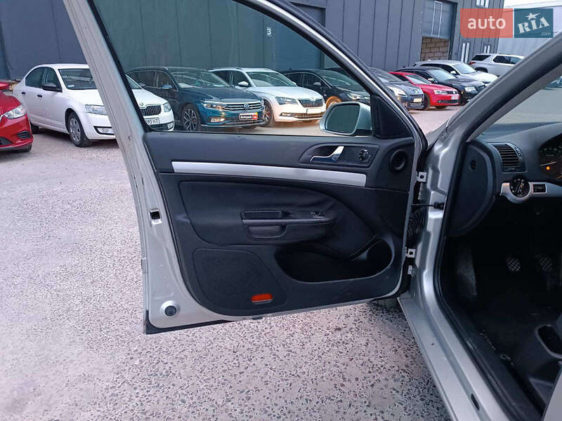 Лифтбек Skoda Octavia 2004 в Львове фото 13 Лифтбек Skoda Octavia 2004 в Львове