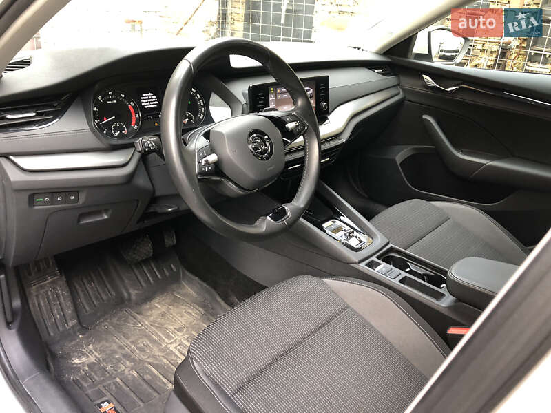 Лифтбек Skoda Octavia 2022 в Киеве фото 5 Лифтбек Skoda Octavia 2022 в Киеве