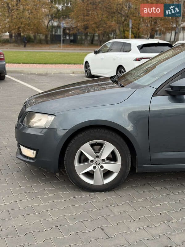 Универсал Skoda Octavia 2016 в Луцке фото 6 Универсал Skoda Octavia 2016 в Луцке