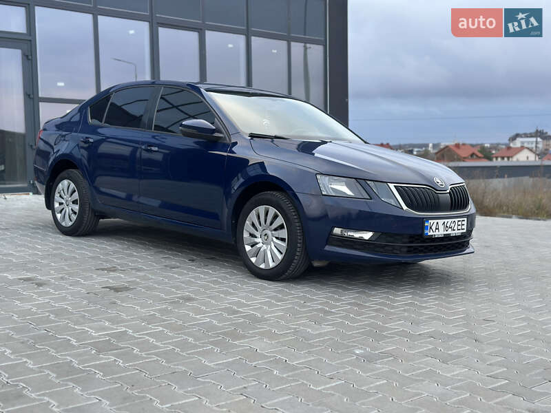 Лифтбек Skoda Octavia 2017 в Тернополе фото 12 Лифтбек Skoda Octavia 2017 в Тернополе