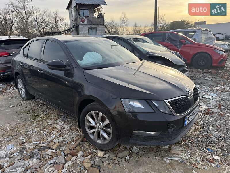 Лифтбек Skoda Octavia 2019 в Киеве