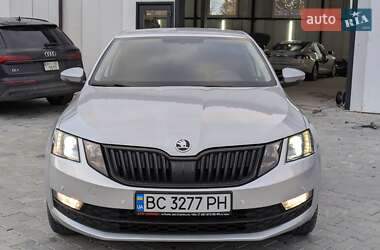 Лифтбек Skoda Octavia 2018 в Львове