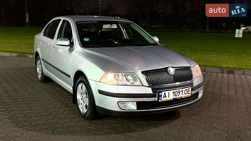 Ліфтбек Skoda Octavia 2008 в Житомирі