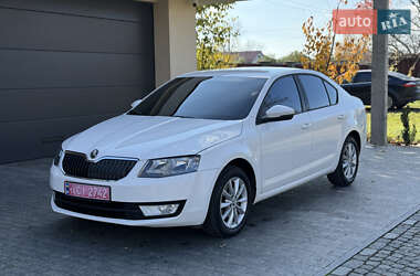 Лифтбек Skoda Octavia 2014 в Ужгороде