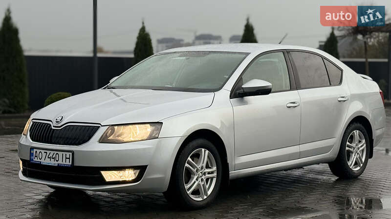 Лифтбек Skoda Octavia 2013 в Хусте