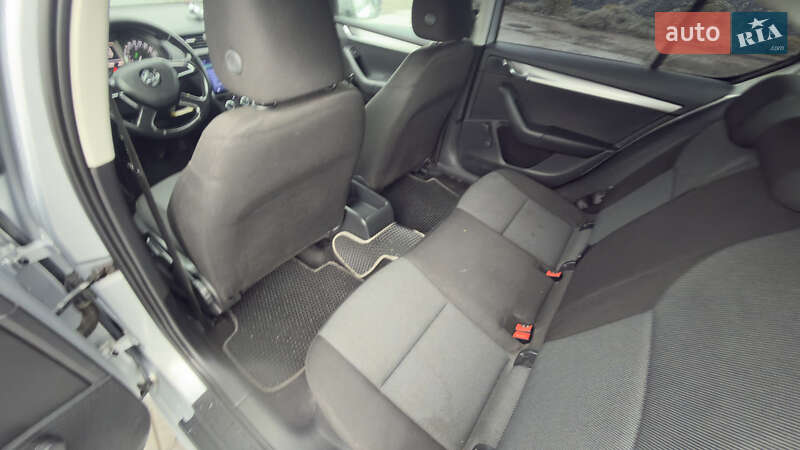 Лифтбек Skoda Octavia 2013 в Хусте