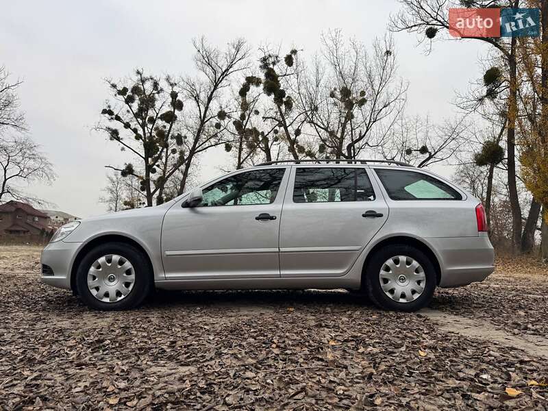 Универсал Skoda Octavia 2009 в Полтаве