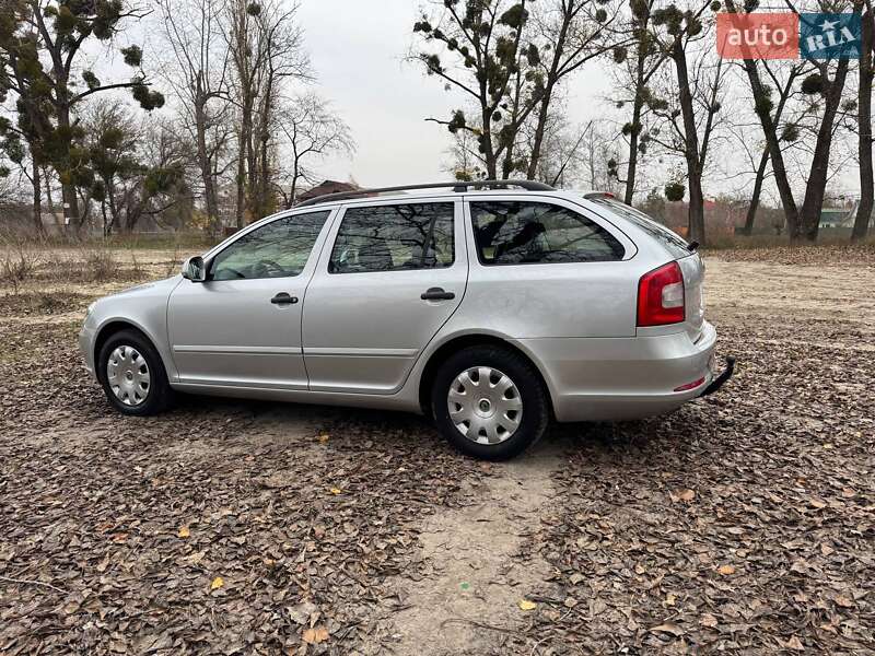 Универсал Skoda Octavia 2009 в Полтаве