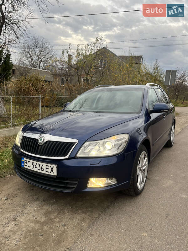 Универсал Skoda Octavia 2010 в Львове фото 38 Универсал Skoda Octavia 2010 в Львове