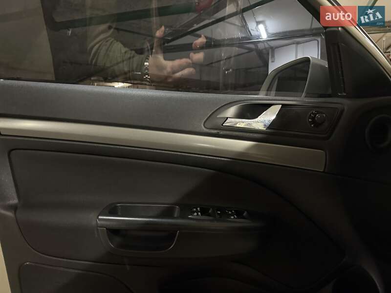 Лифтбек Skoda Octavia 2005 в Киеве фото 15 Лифтбек Skoda Octavia 2005 в Киеве