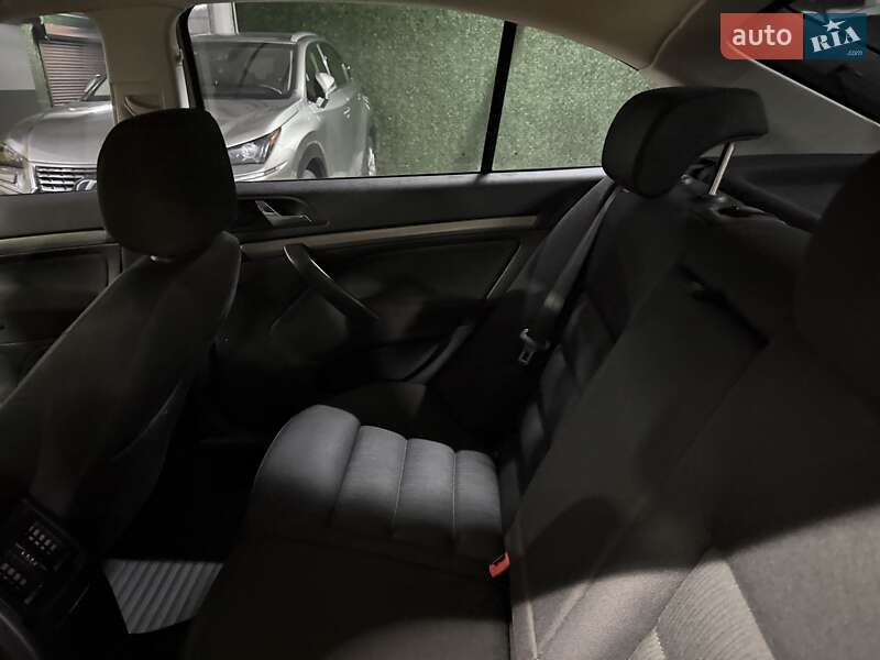 Лифтбек Skoda Octavia 2005 в Киеве фото 29 Лифтбек Skoda Octavia 2005 в Киеве