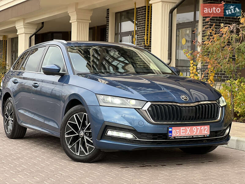 Универсал Skoda Octavia 2021 в Киеве
