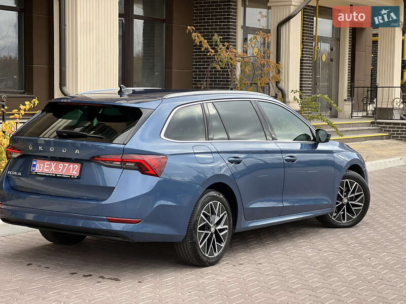 Универсал Skoda Octavia 2021 в Киеве