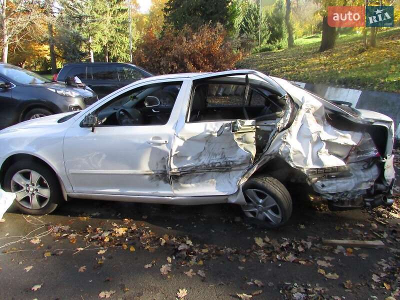 Лифтбек Skoda Octavia 2012 в Киеве