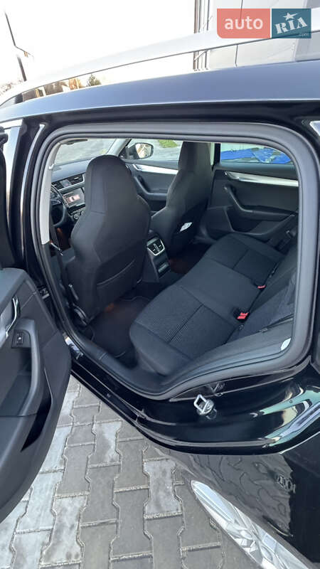 Универсал Skoda Octavia 2015 в Луцке фото 20 Универсал Skoda Octavia 2015 в Луцке