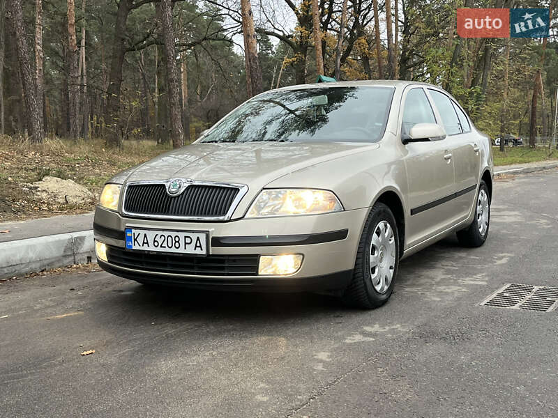 Лифтбек Skoda Octavia 2005 в Киеве