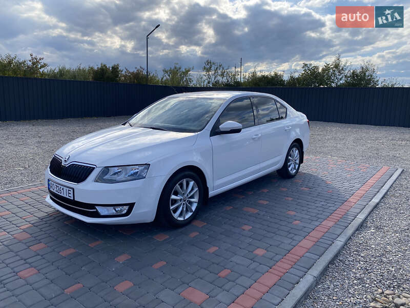 Лифтбек Skoda Octavia 2016 в Виноградове