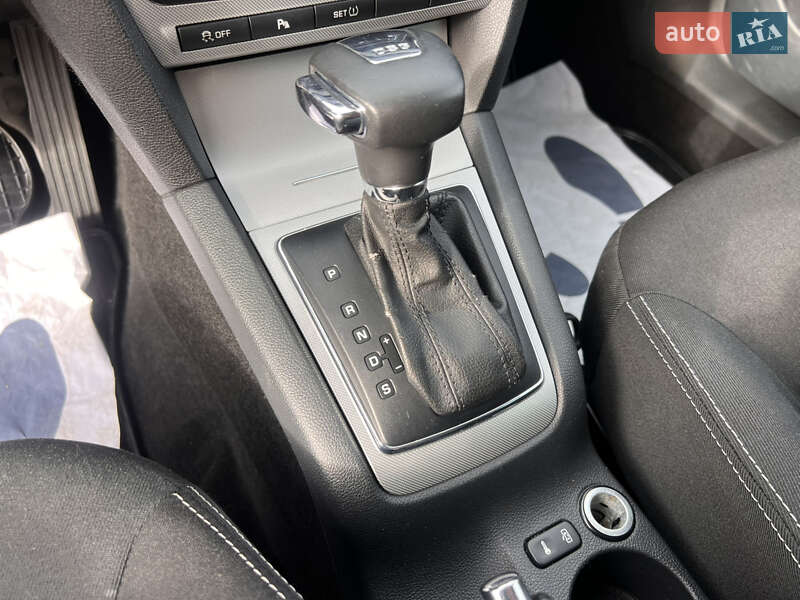 Универсал Skoda Octavia 2010 в Луцке