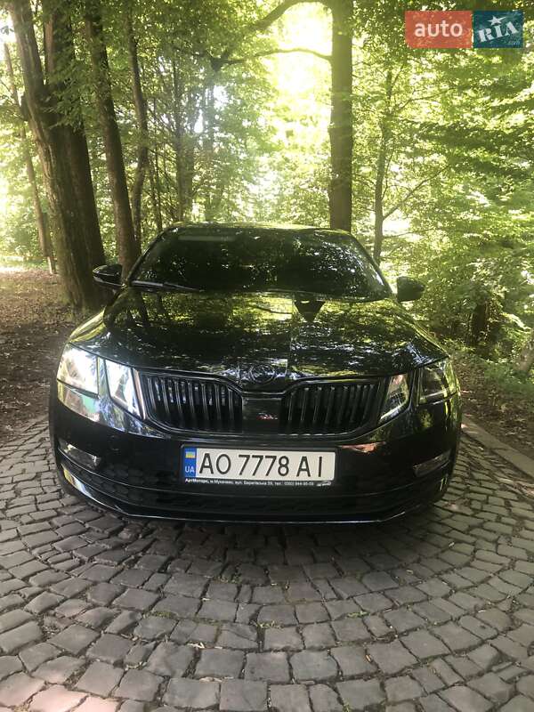 Лифтбек Skoda Octavia 2017 в Сваляве