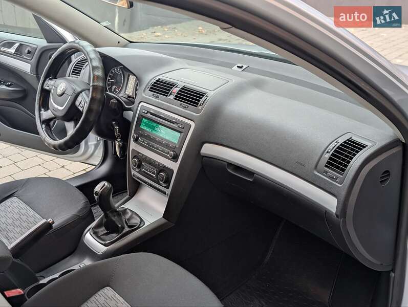 Лифтбек Skoda Octavia 2011 в Ивано-Франковске фото 50 Лифтбек Skoda Octavia 2011 в Ивано-Франковске