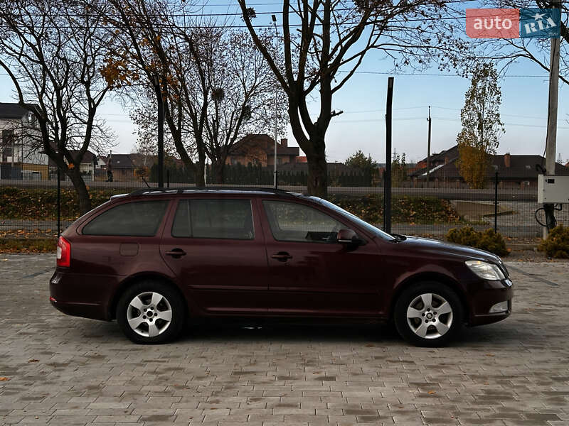 Универсал Skoda Octavia 2009 в Луцке фото 9 Универсал Skoda Octavia 2009 в Луцке