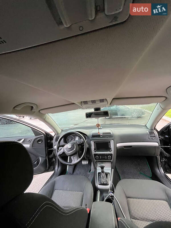 Универсал Skoda Octavia 2010 в Кременчуге